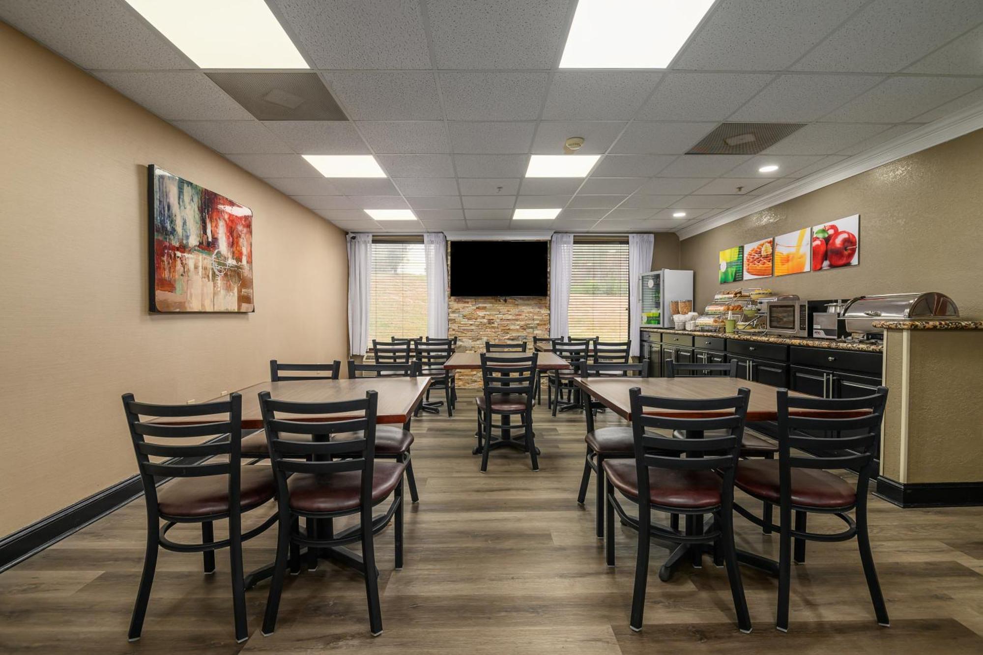 Quality Inn & Suites Лексингтон Экстерьер фото