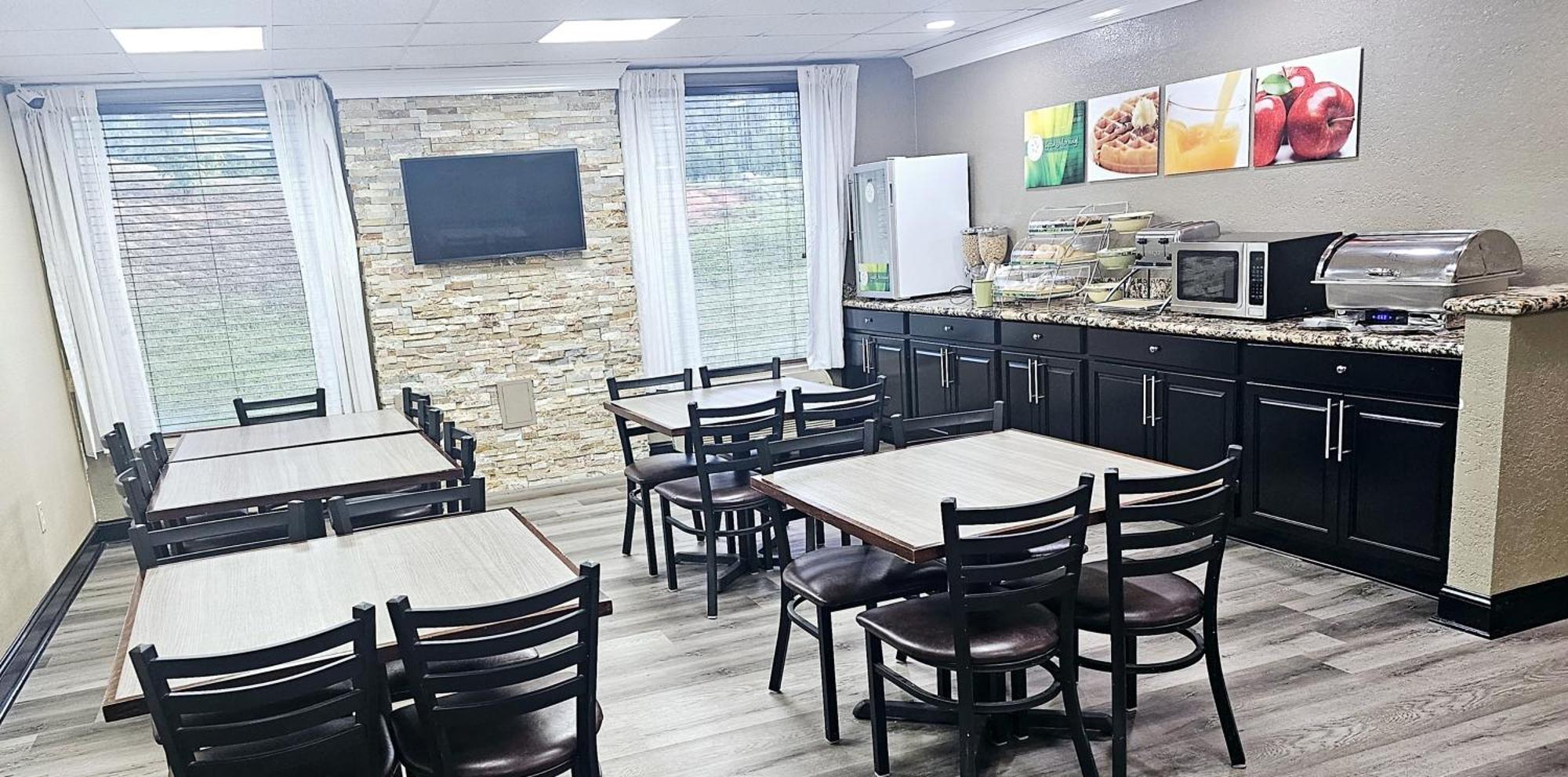 Quality Inn & Suites Лексингтон Экстерьер фото